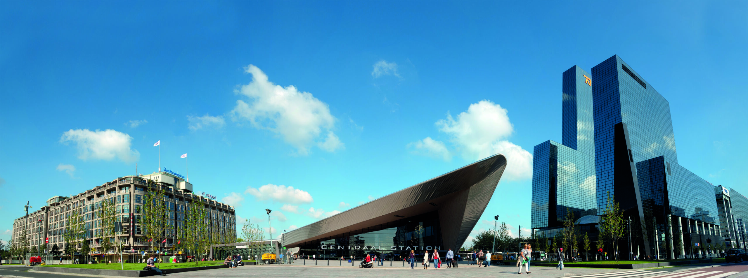 Rotterdam Centraal Station & Groot Handelsgebouw